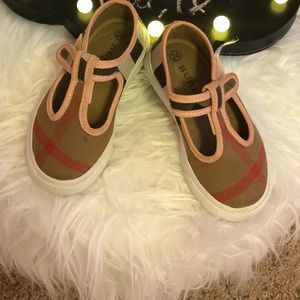 Burberry Shoes